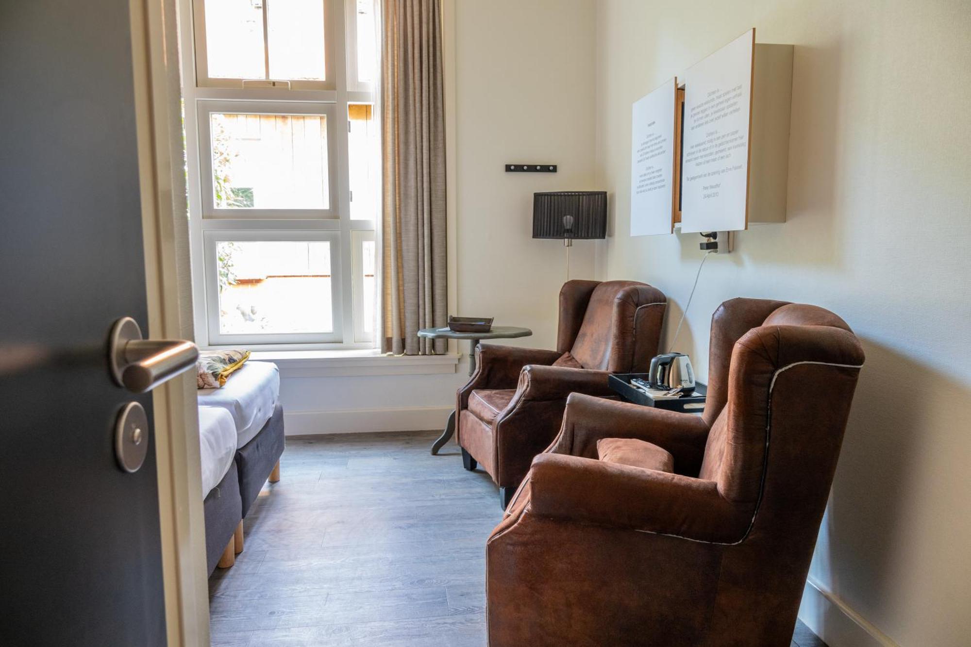 Couette-café Erve Fakkert 4*